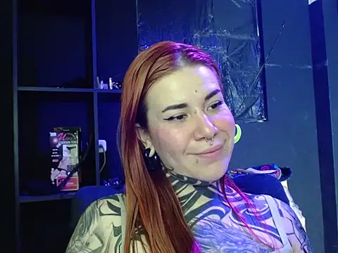 Snapshot of Pandora_9666 chatting on February 2, 2:43 am Pandora 9666 online show from February 2, 2:43 am