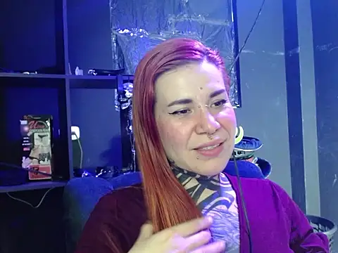 Snapshot of Pandora_9666 chatting on February 6, 2:38 am Pandora 9666 online show from February 6, 2:38 am