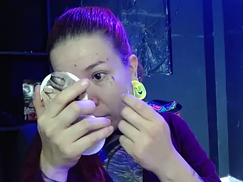 Snapshot of Pandora_9666 chatting on February 12, 6:03 pm Pandora 9666 online show from February 12, 6:03 pm