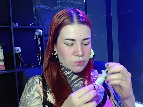 Snapshot of Pandora_9666 chatting on March 1, 8:22 pm Pandora 9666 online show from March 1, 8:22 pm