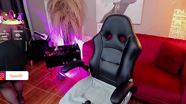 Snapshot of siamilff chatting on March 1, 7:59 pm siamilff online show from March 1, 7:59 pm