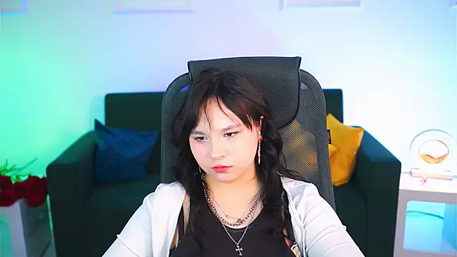 Snapshot of HanaWise chatting on February 26, 2:14 pm HanaWise online show from February 26, 2:14 pm