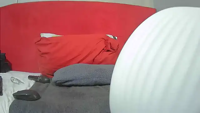 tasha97x online show from April 11, 2:54 pm