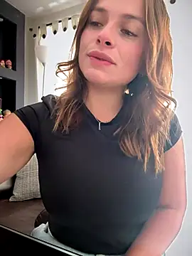 Snapshot of gynna_kimera chatting on October 28, 4:31 pm gynna kimera online show from October 28, 4:31 pm