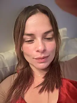 Snapshot of gynna_kimera chatting on November 12, 2:01 am gynna kimera online show from November 12, 2:01 am