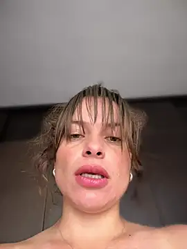 gynna kimera online show from April 7, 3:12 pm