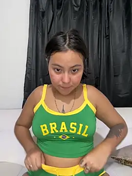 Emily Black1 online show from November 29, 1:30 am