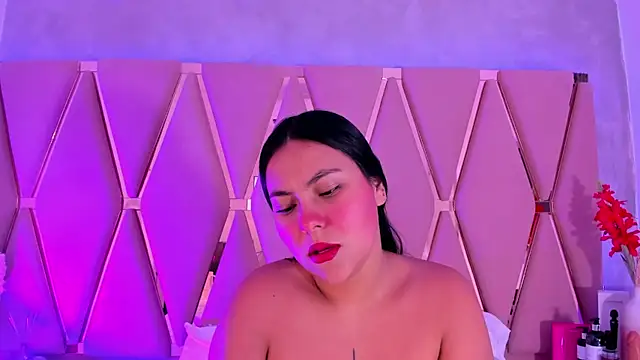 Emily Black1 online show from May 10, 1:55 am