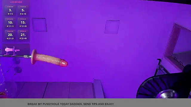 ValentinoMoreti online show from December 19, 6:09 am