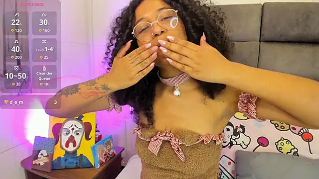 Layla Clarke online show from October 11, 4:12 am