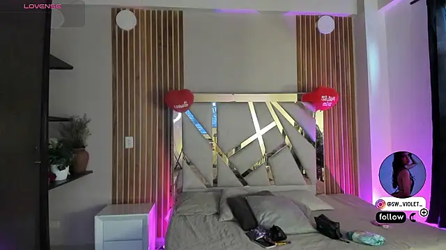 sweetviolet   online show from March 7, 12:35 pm