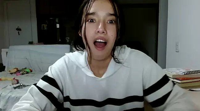  luna 777 online show from February 25, 12:47 am