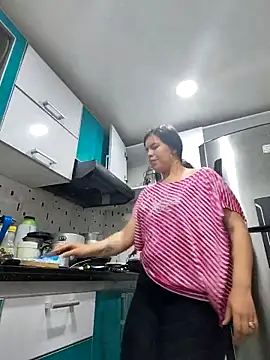 krolay16 online show from October 21, 1:39 am