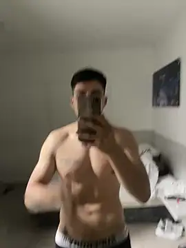 MaxxxSteil online show from March 18, 9:31 am