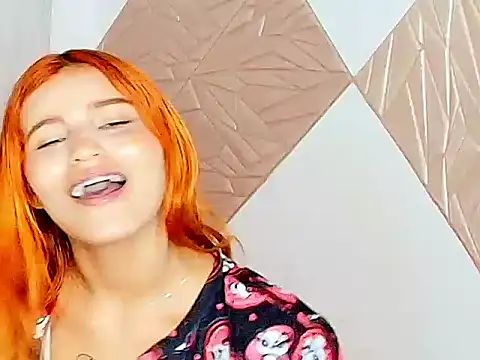 ZaraRousse online show from January 11, 8:25 pm