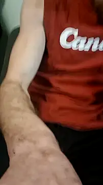 Snapshot of bychukc864 chatting on February 13, 8:32 am bychukc864 online show from February 13, 8:32 am