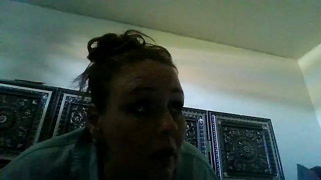 Snapshot of RubyRose33 chatting on June 30, 12:06 pm RubyRose33 online show from June 30, 12:06 pm