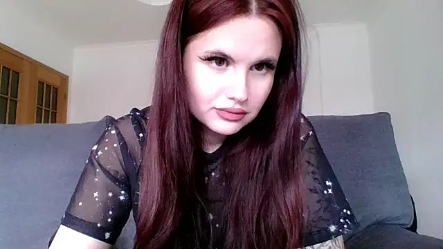 Della Ideal online show from March 12, 2:56 pm
