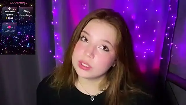 hot sun online show from March 8, 4:28 pm