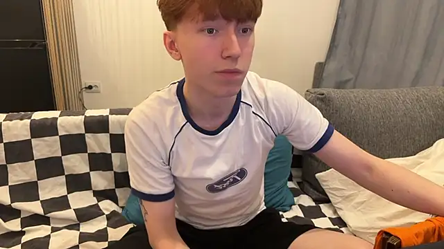 Snapshot of tommy_colson chatting on November 24, 8:19 pm tommy colson online show from November 24, 8:19 pm