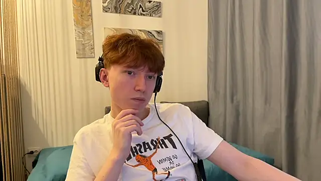 Snapshot of tommy_colson chatting on December 3, 9:51 am tommy colson online show from December 3, 9:51 am