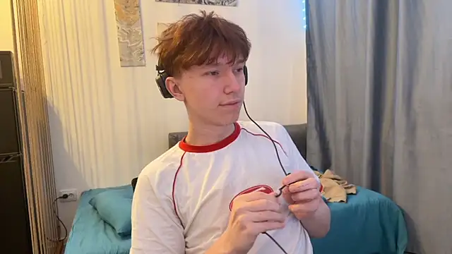 Snapshot of tommy_colson chatting on December 19, 9:27 am tommy colson online show from December 19, 9:27 am