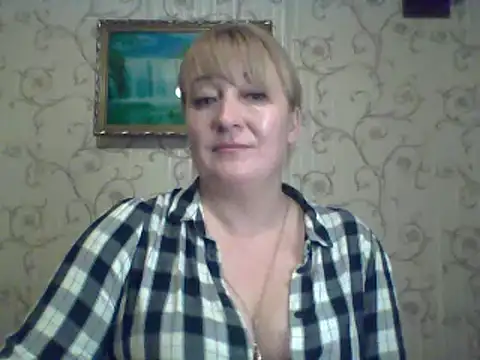 ArielXLoveresss online show from March 22, 9:10 pm
