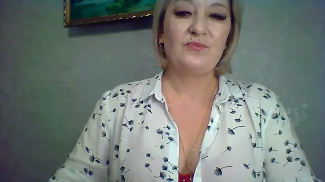 ArielXLoveresss online show from November 22, 8:24 am