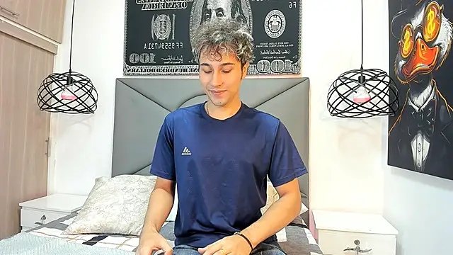 Snapshot of buddy_whitte chatting on October 26, 12:11 pm buddy whitte online show from October 26, 12:11 pm