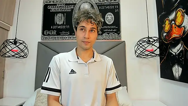 Snapshot of buddy_whitte chatting on November 5, 12:27 pm buddy whitte online show from November 5, 12:27 pm