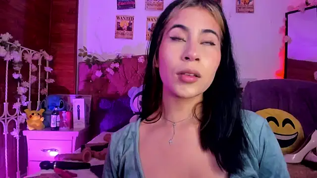 Minami Nakamura online show from December 1, 3:00 am