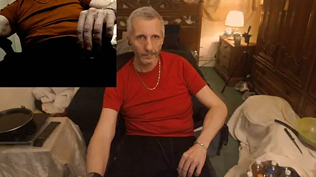 maxdaddy690 online show from March 11, 12:05 am