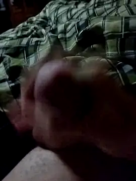 Snapshot of surfacespurt54 chatting on March 1, 8:21 pm surfacespurt54 online show from March 1, 8:21 pm