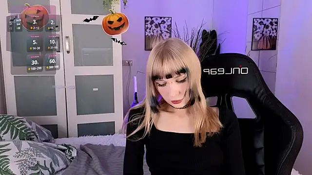 Cherry Bite online show from October 30, 9:37 pm