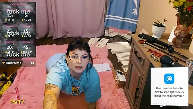 Snapshot of NaughtyLittleVeteran chatting on March 12, 2:41 am NaughtyLittleVeteran online show from March 12, 2:41 am