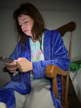 Snapshot of NaughtyLittleVeteran chatting on November 23, 10:26 am NaughtyLittleVeteran online show from November 23, 10:26 am