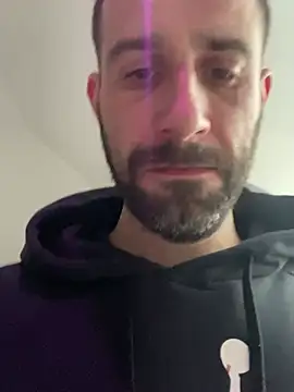 gryzoon online show from April 14, 4:51 am