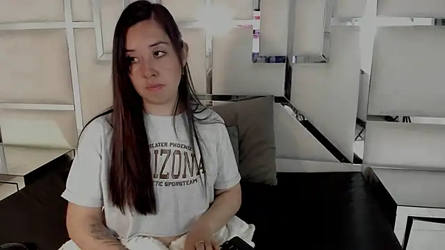 Celeste X online show from December 2, 8:30 am