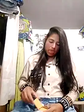 Escarcha-blue online show from November 23, 8:58 am