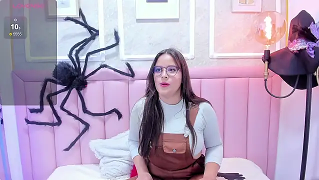 Snapshot of Samy_jons chatting on October 28, 12:30 pm Samy jons online show from October 28, 12:30 pm