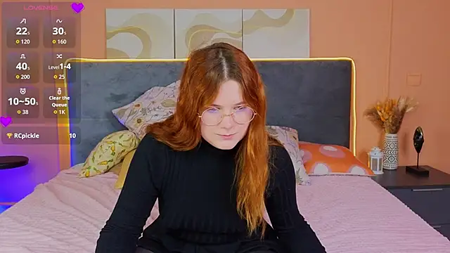 Snapshot of Eva_Starlight chatting on September 21, 4:03 am Eva Starlight online show from September 21, 4:03 am