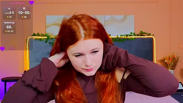 Snapshot of Eva_Starlight chatting on October 4, 5:38 am Eva Starlight online show from October 4, 5:38 am