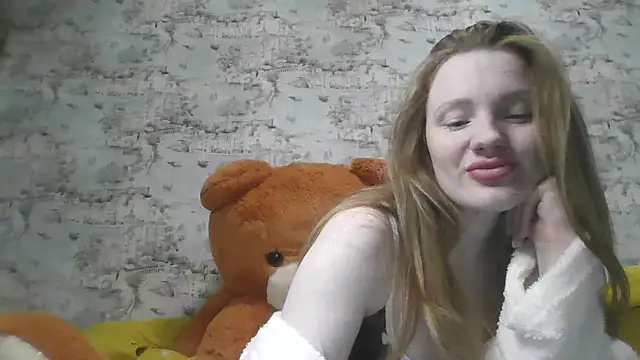 Eveline May online show from February 28, 3:04 pm