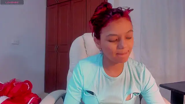 Snapshot of gime_lara chatting on November 14, 12:04 pm gime lara online show from November 14, 12:04 pm