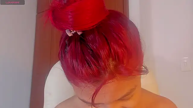 Snapshot of gime_lara chatting on November 15, 11:51 am gime lara online show from November 15, 11:51 am