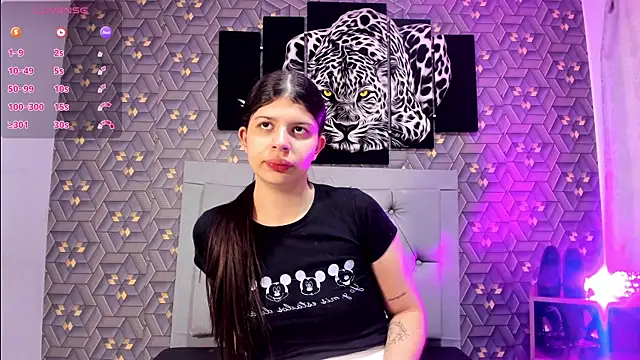 Snapshot of Nicolane_Palmer chatting on March 15, 1:29 pm Nicolane Palmer online show from March 15, 1:29 pm