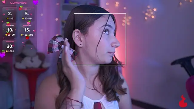 issa monterrey online show from April 12, 11:04 am