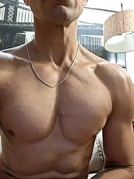 juniortche1313 online show from April 9, 10:15 pm