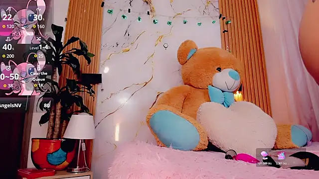 ValeriCardenas online show from April 9, 3:06 am