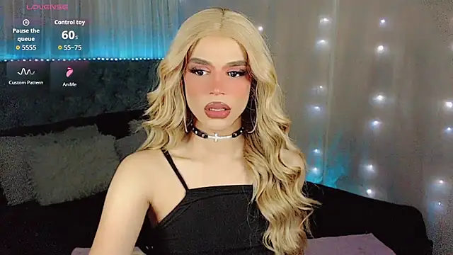 Dalila moan online show from March 17, 11:19 pm